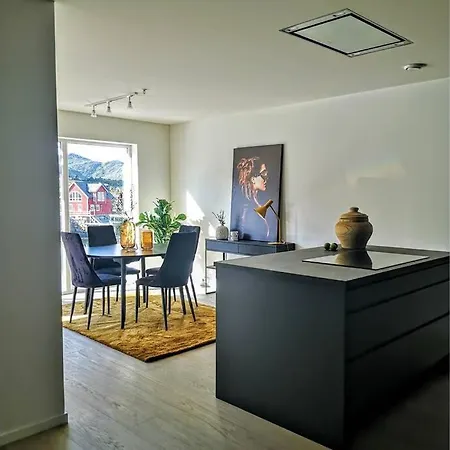 Apartamento Gjermundsoya Brygge Ballstad