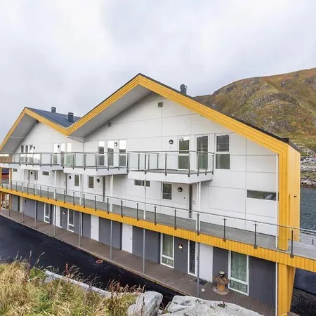 Gjermundsoya Brygge شقة